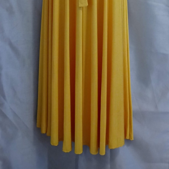 Sexy Diva Plus Size Canary Yellow Collared V Neck Wrap Maxi Gown W/ Pockets 2XL - Picture 3 of 8